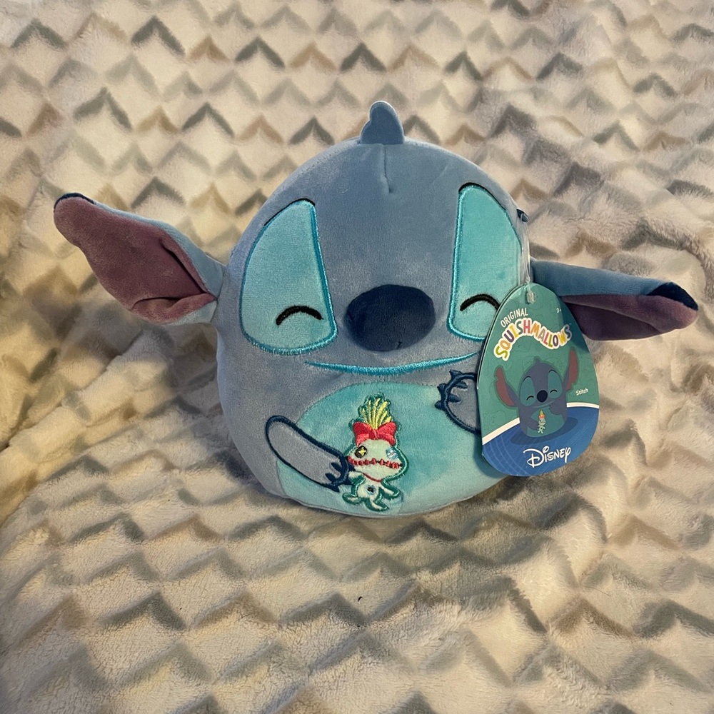 Squishmallows Disney 8-Inch Stitch with Scrump plush toy soft movie classic